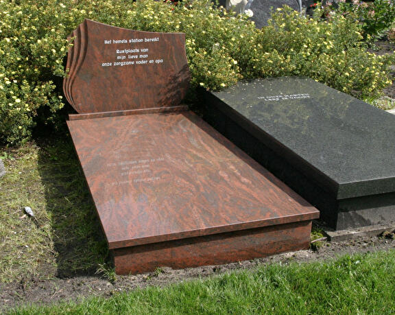 Grafsteen met waaiervorm