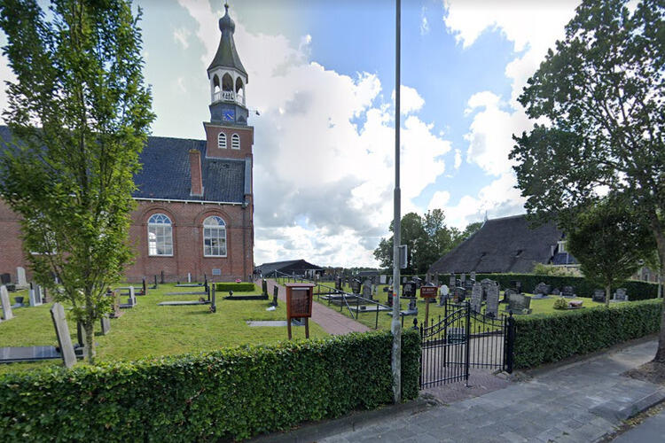 Kerkhof De Ikker Damwoude (Damwâld) - De Weijs